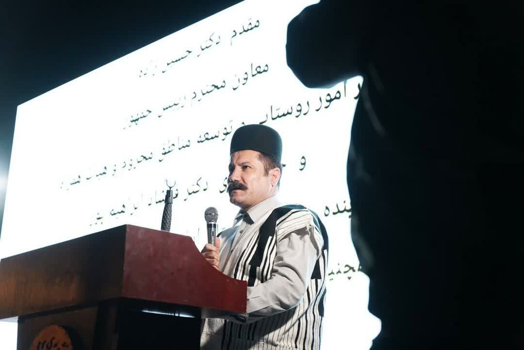 معاون رییس جمهور: موظف به حضور در بین مردم و شنیدن مشکلات آنها هستیم