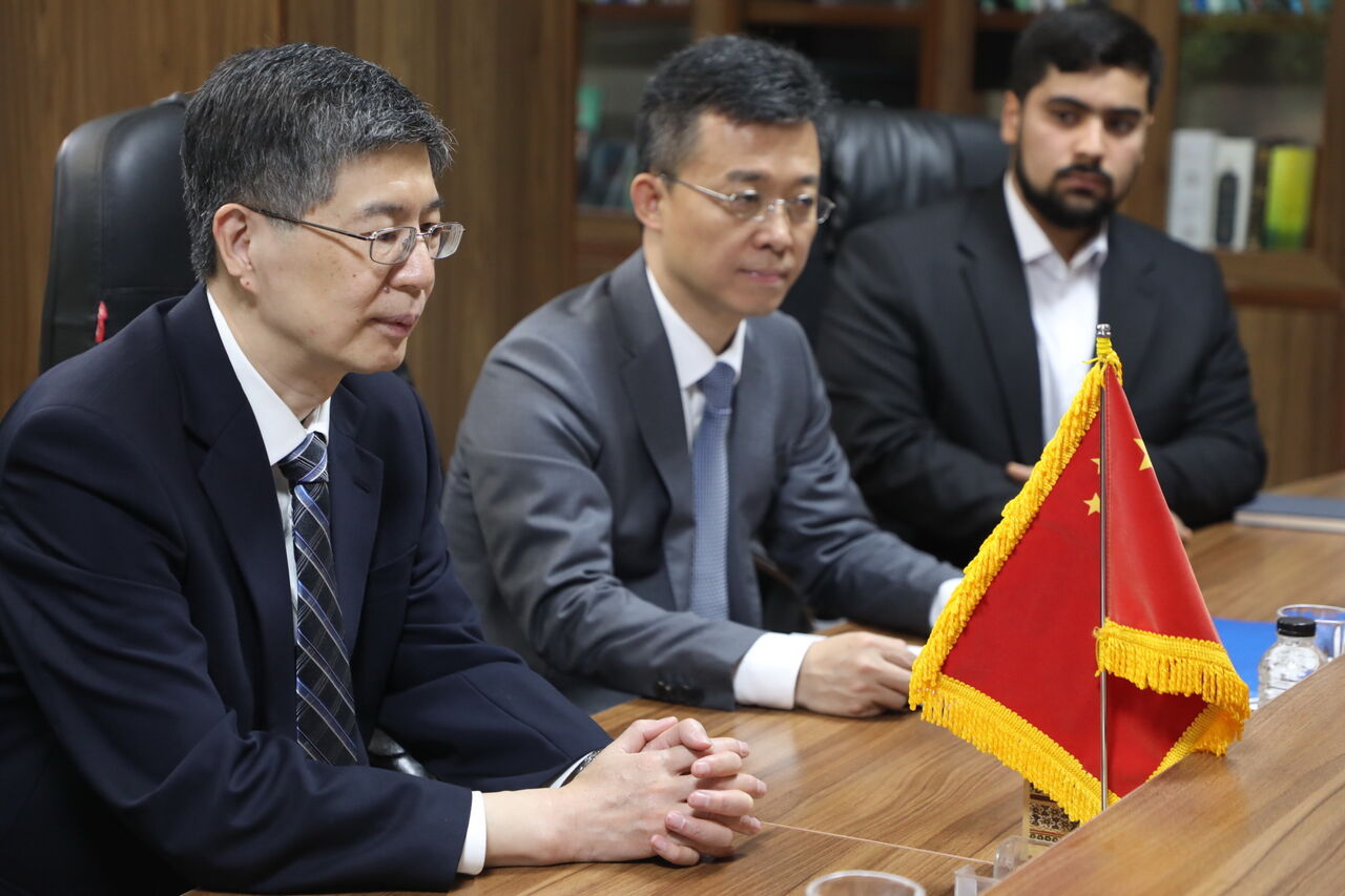 شرایط خوزستان در تولید برق خورشیدی منحصر به فرد است