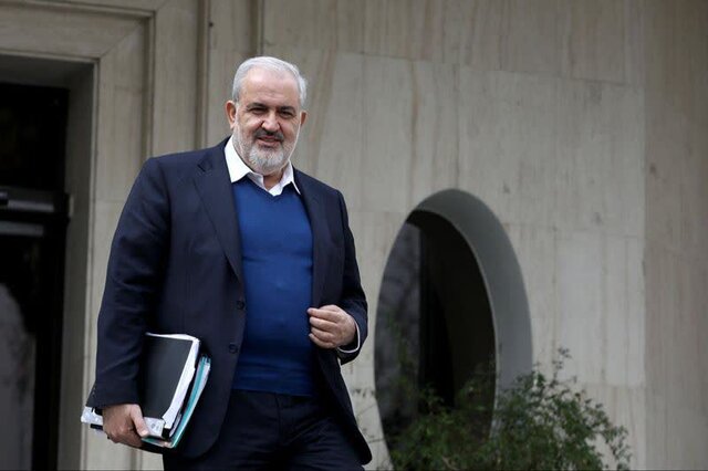 وزیر نیرو به استان خوزستان سفر میکند